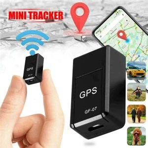 Мини GPS локатор со аудио GF-07