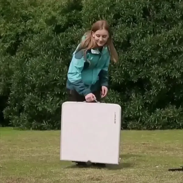 Склоплива пикник маса со 4 столчиња - Image 2