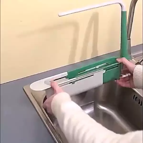 Цедилник за кујнски мијалник со држач за крпа