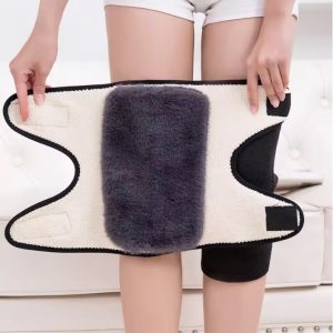 Пар крзнени стегачи за колена